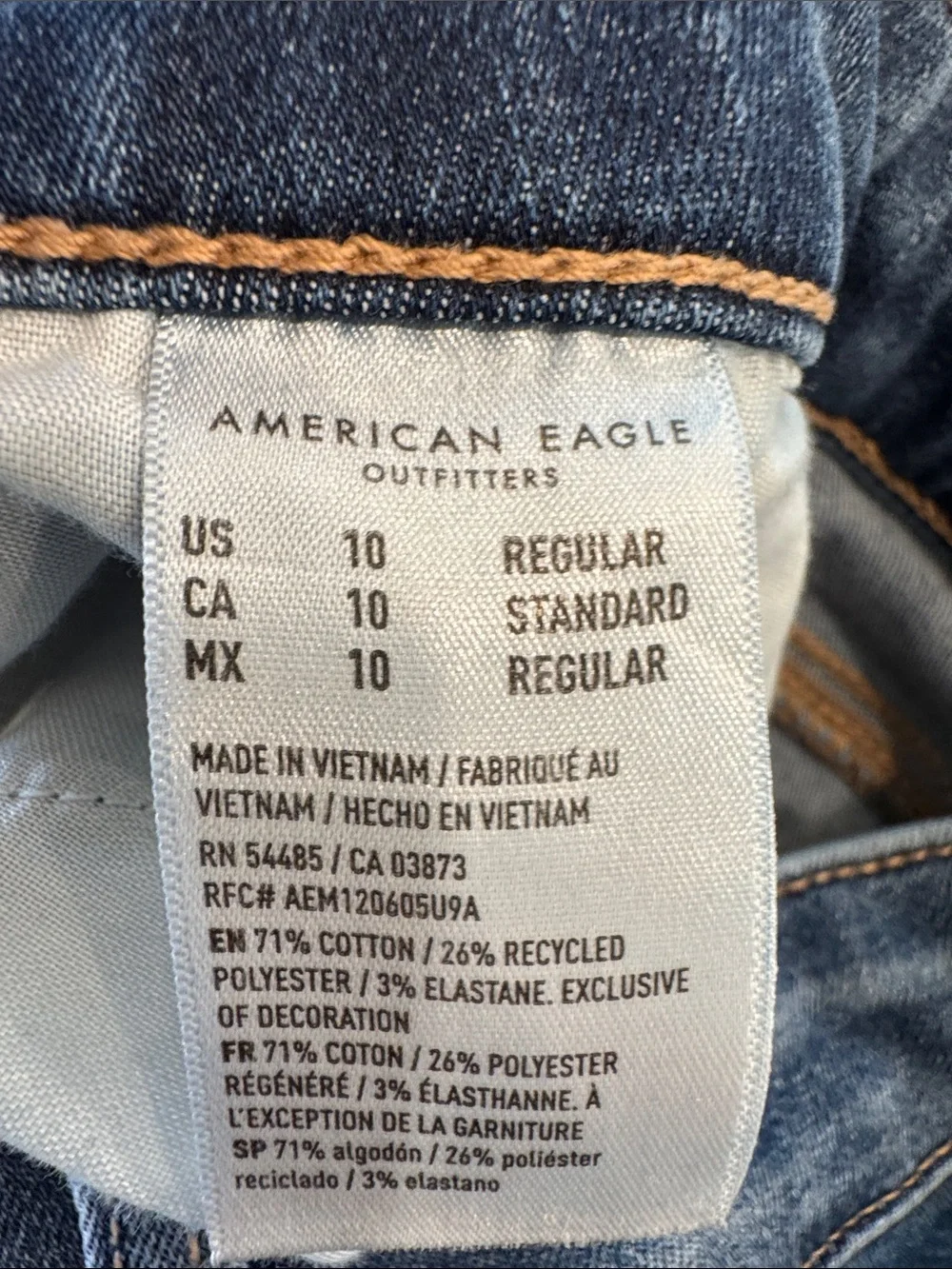 AE Next Level High-Waisted Jegging Comfort Stretch Womens 10 Regular Medium Wash